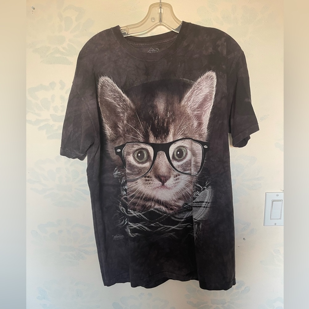 The Mountain Cat tee
